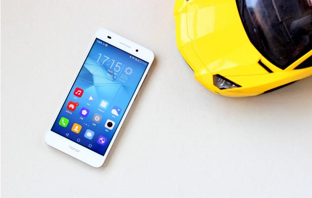 699元起荣耀畅玩5A图文评测:新一代青春神机